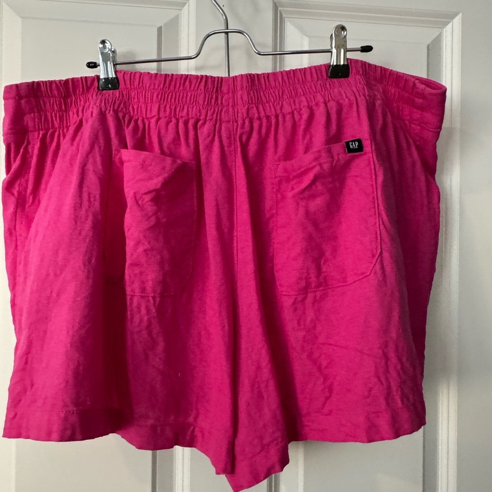 Gap Linen Blend shorts- Hot Pink!